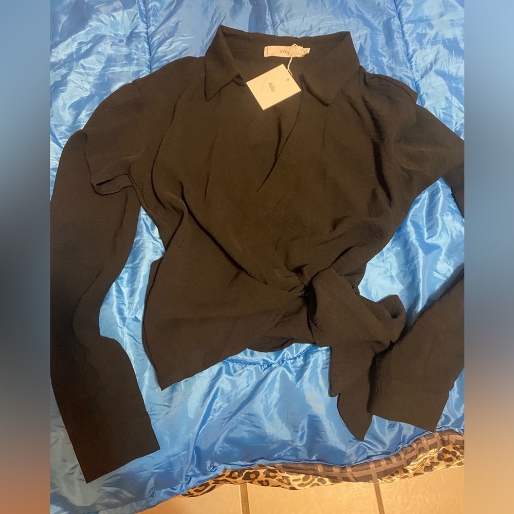 Adika blouse . - Picture 2 of 6